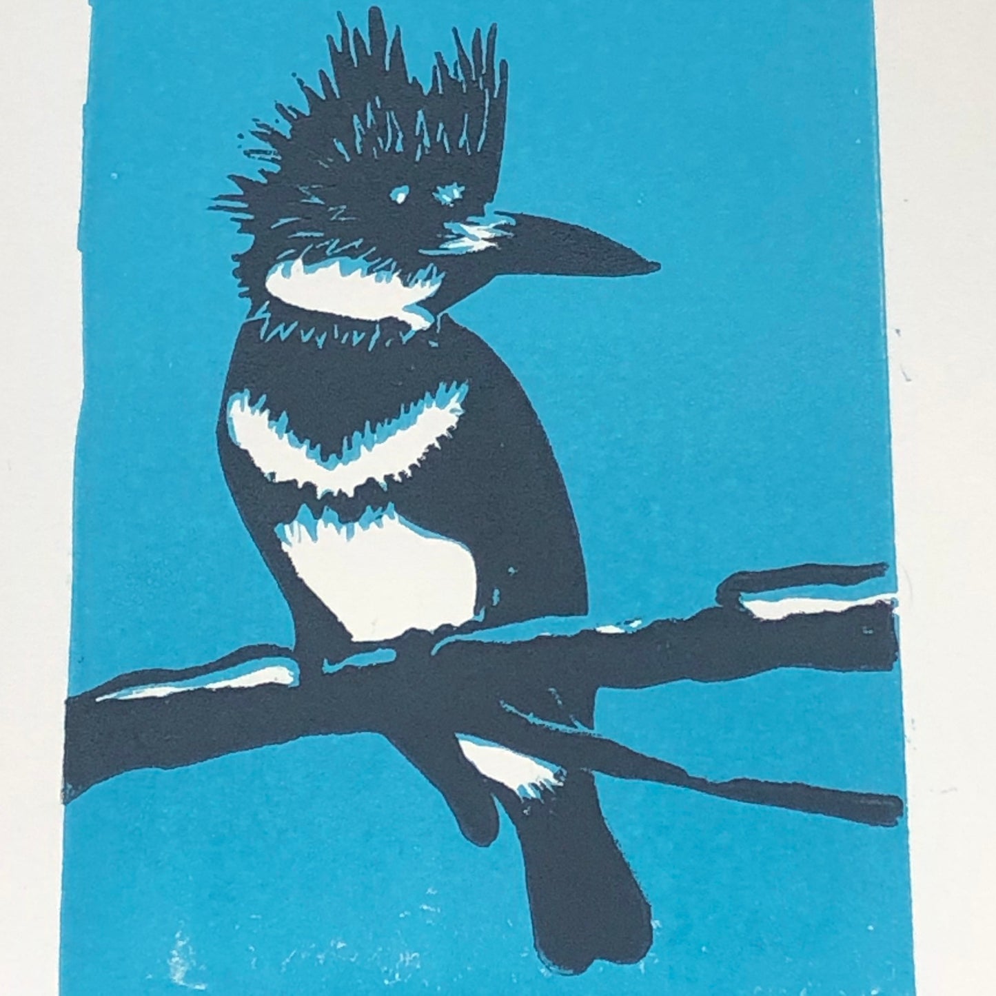 Belted Kingfisher (Megaceryle alcyon) Original Linocut Print monochromatic blue 4 x 6 in. (10 x15 cm), home decor for nature lover & birder