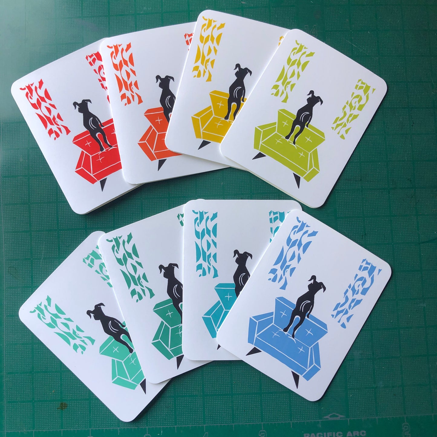Handmade MCM Dog Notecard Set A2 size 5.5 x4.25 in (13.9 x10.7cm), 8-color stationery set